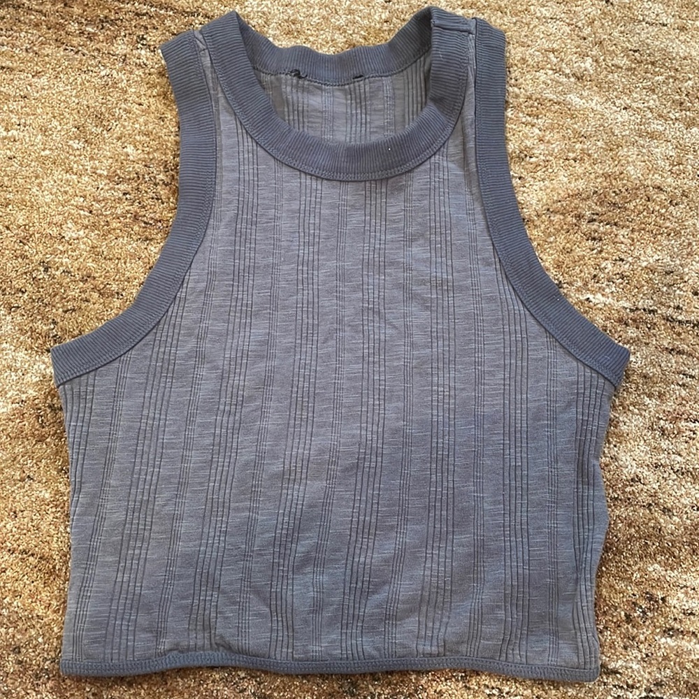 Women’s Blue Size Medium Crop top (NO TAGS AT ALL)